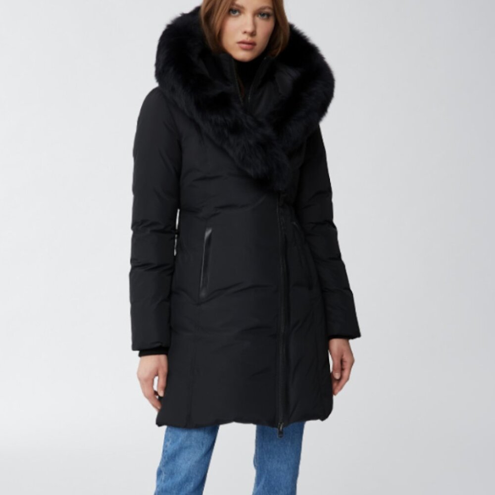 Mackage Down Jacket with leather sleeves and real fur hood - XS